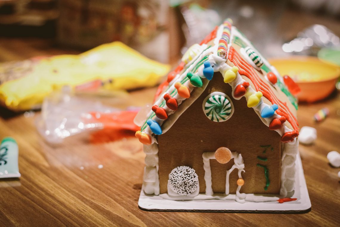 The Sweet History Of Gingerbread Houses Candy Club